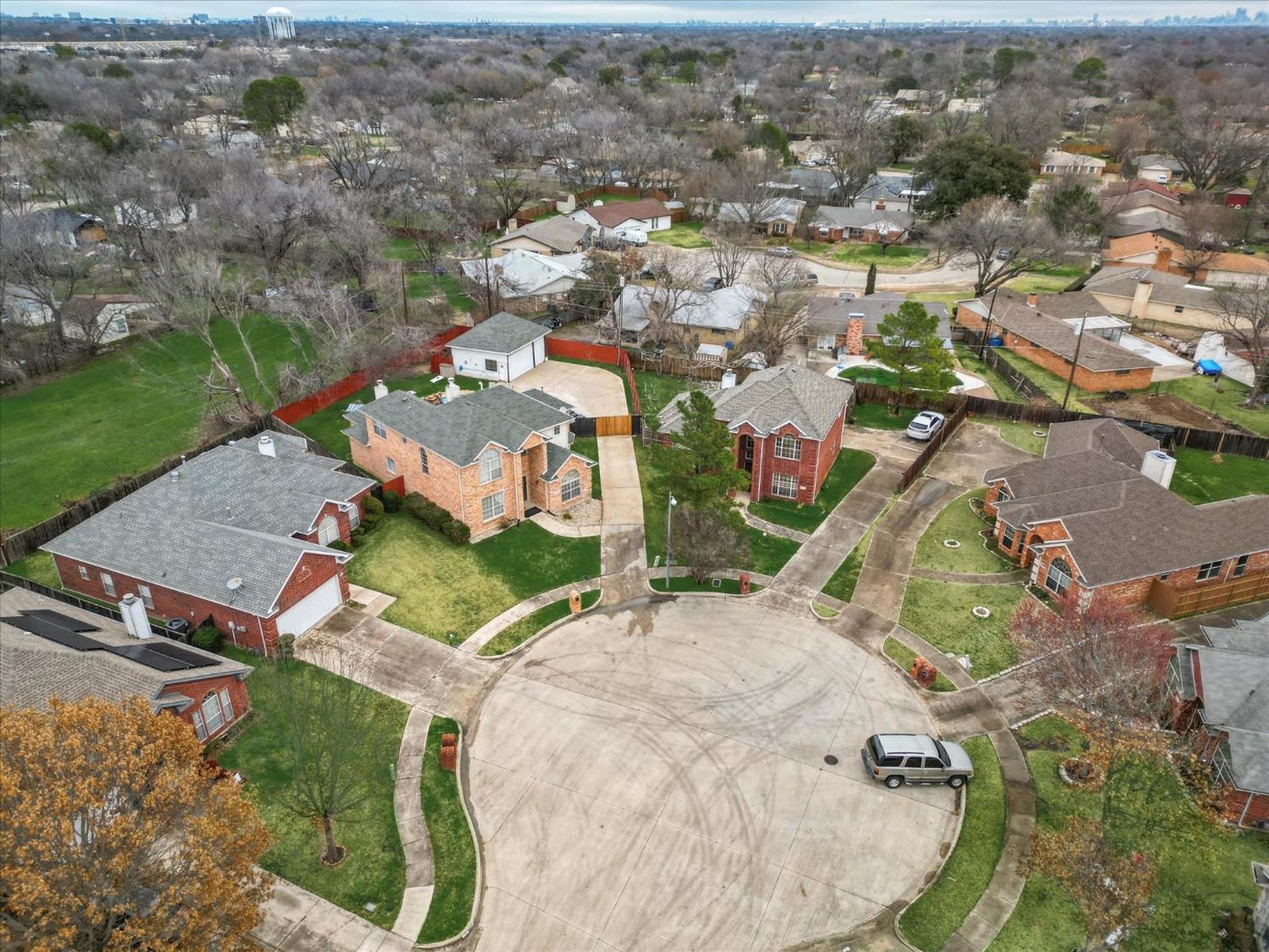 Immaculate 5br 2,5ba With Pool *