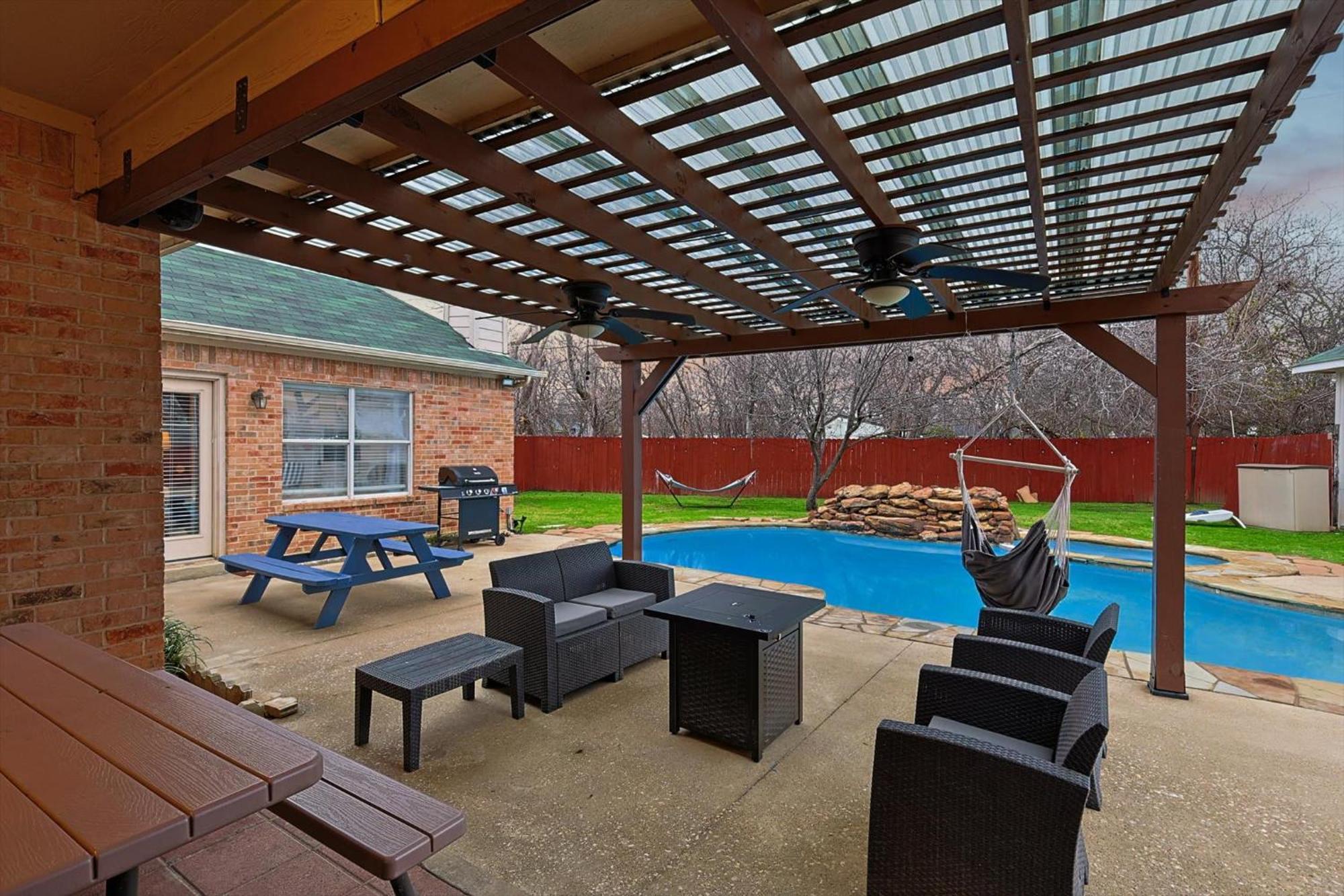 Holiday home Immaculate 5br 2,5ba With Pool *