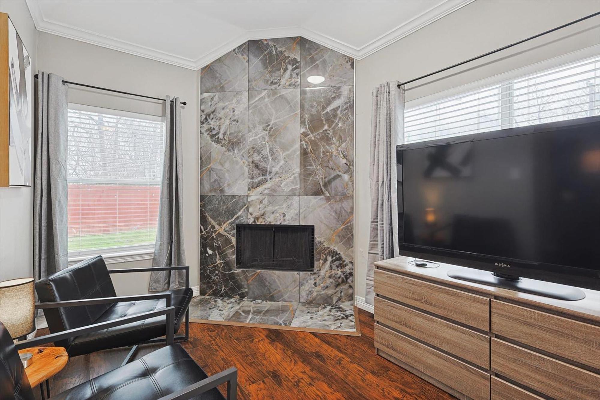 Immaculate 5br 2,5ba With Pool Holiday home *