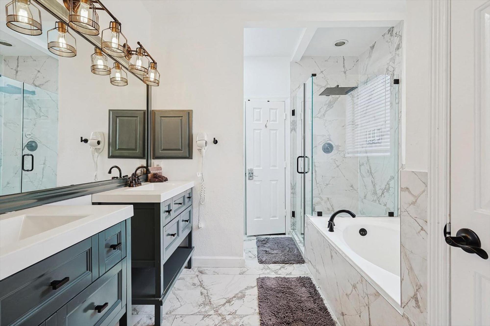 Immaculate 5br 2,5ba With Pool Hébergement de vacances